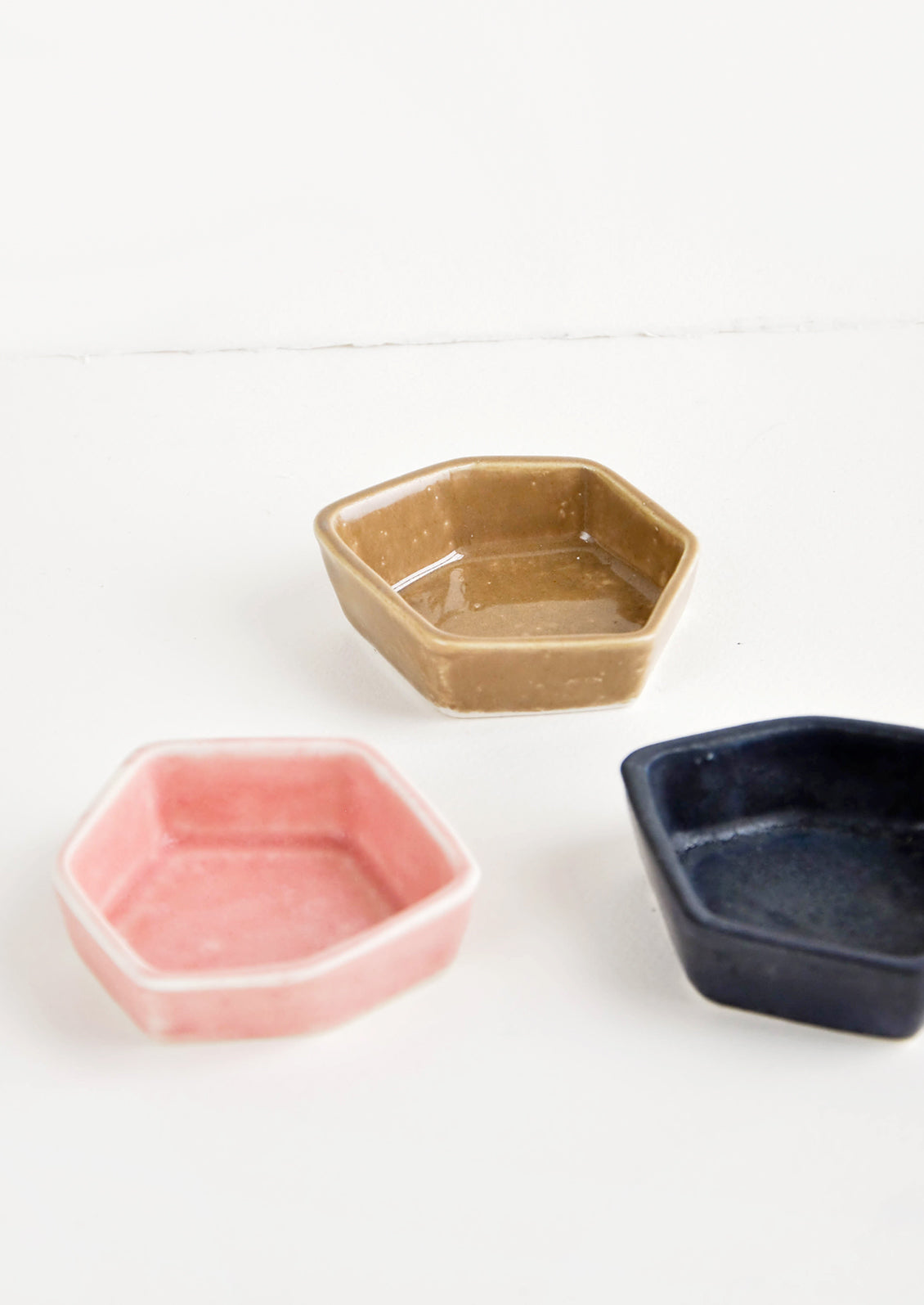 Skewed Hexagon Ceramic Mini Dishes in Assorted Colors - LEIF