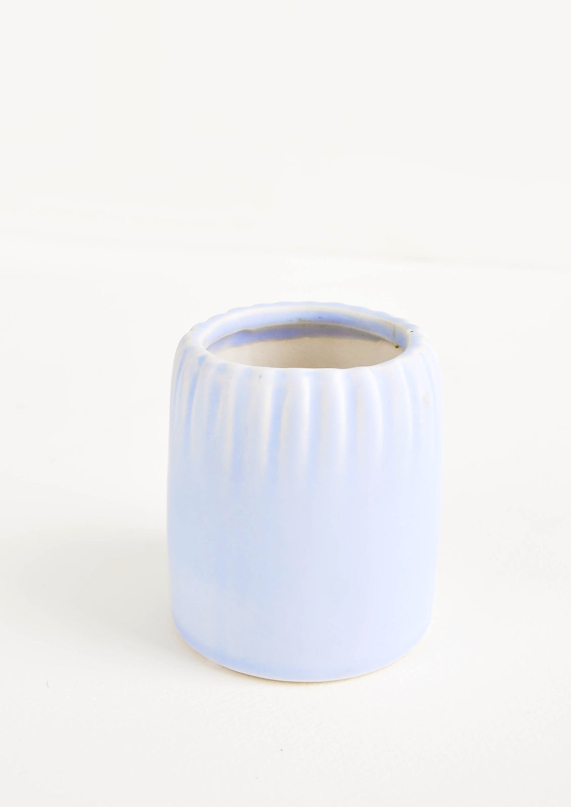 Small and short ceramic vase in Periwinkle Blue with Groove Detailing